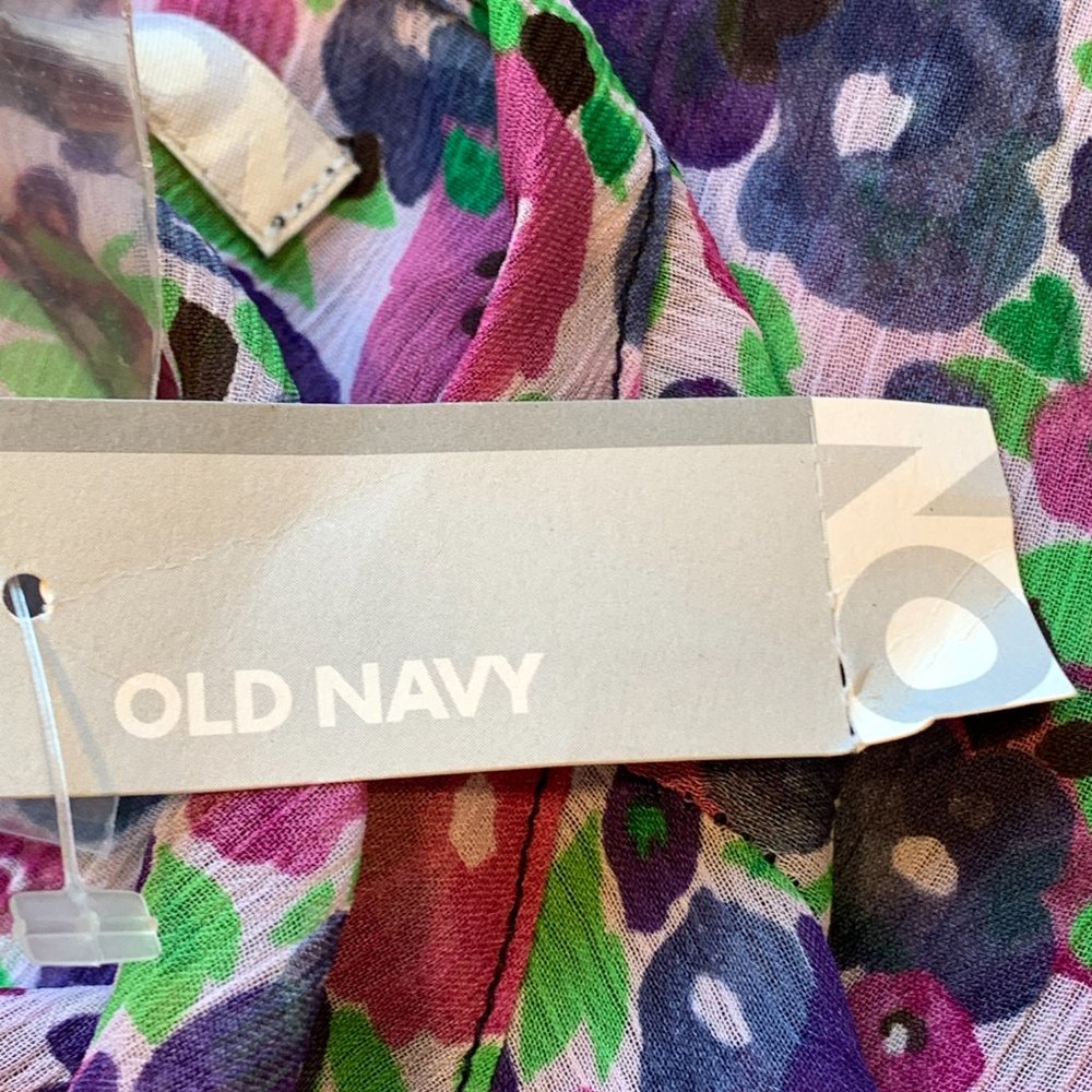 NWT Old Navy 1/4 Button Up Semi Sheer Floral Top Cap Sleeves MultiColor Size S - Picture 10 of 13